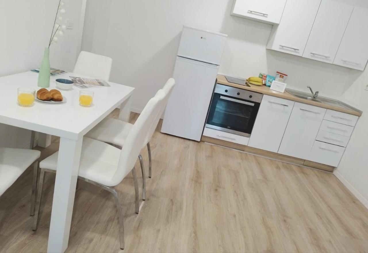 Apartment Sanya #3 Ljubljana Dış mekan fotoğraf